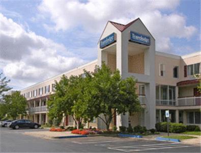 Travelodge - Cincinnati シャロンビル エクステリア 写真